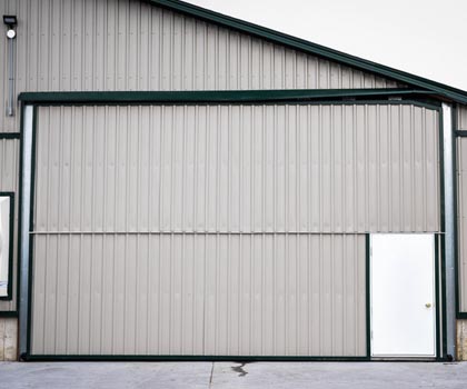 garage door, garage doors, openers, garage doors niagara, ON, door repair and service, tnc, tnc mobile maintenance, niagara, on, golden horseshoe garage doors